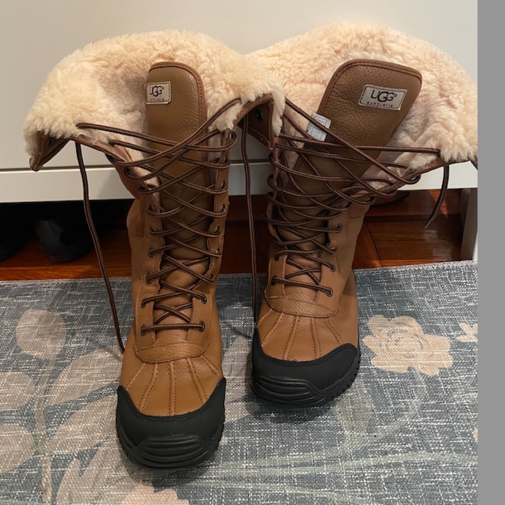Ugg Adirondack Tall Boot in Chestnut Waterproof Women Size 9